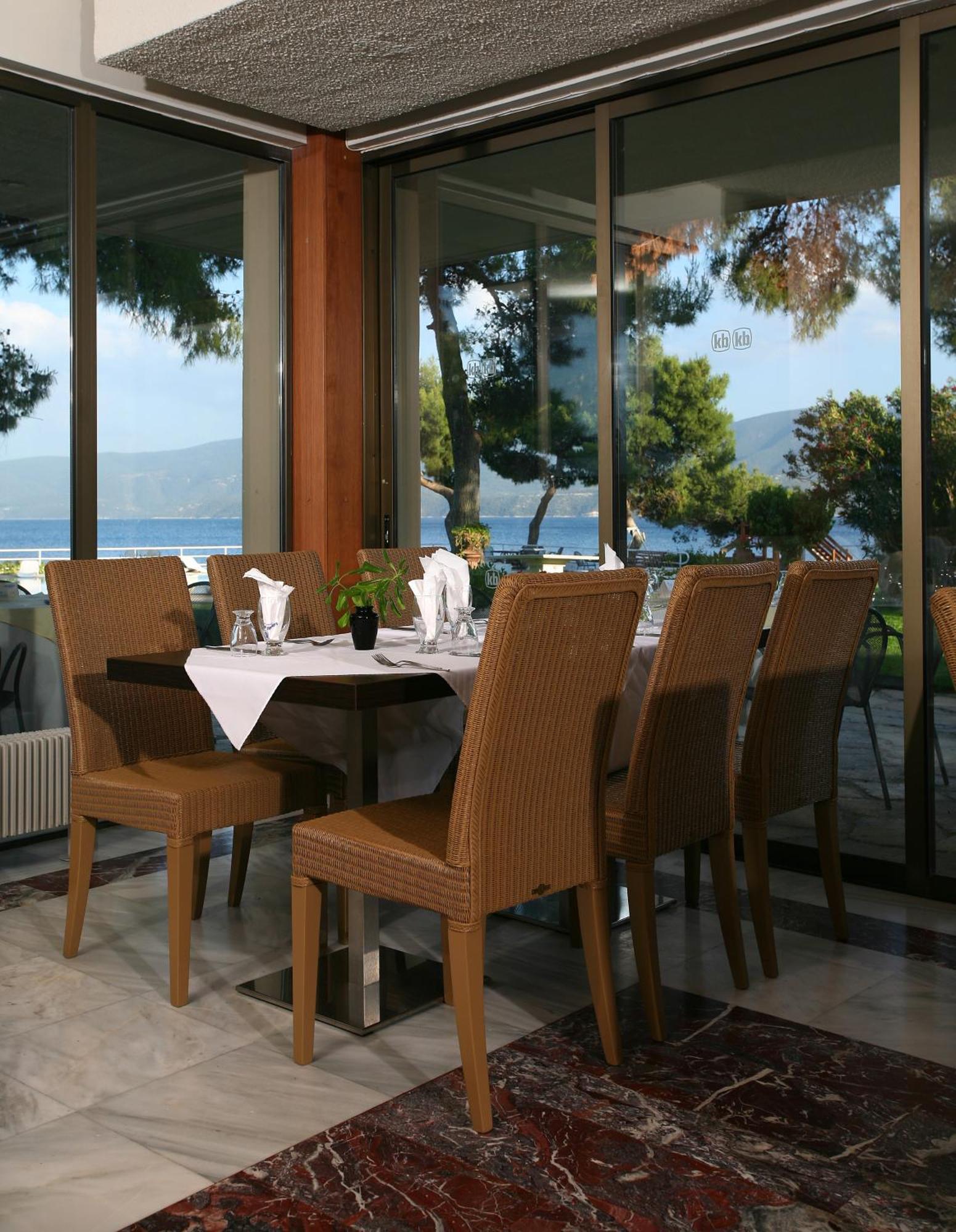 Kalamaki Beach Resort Isthmia Restaurante foto